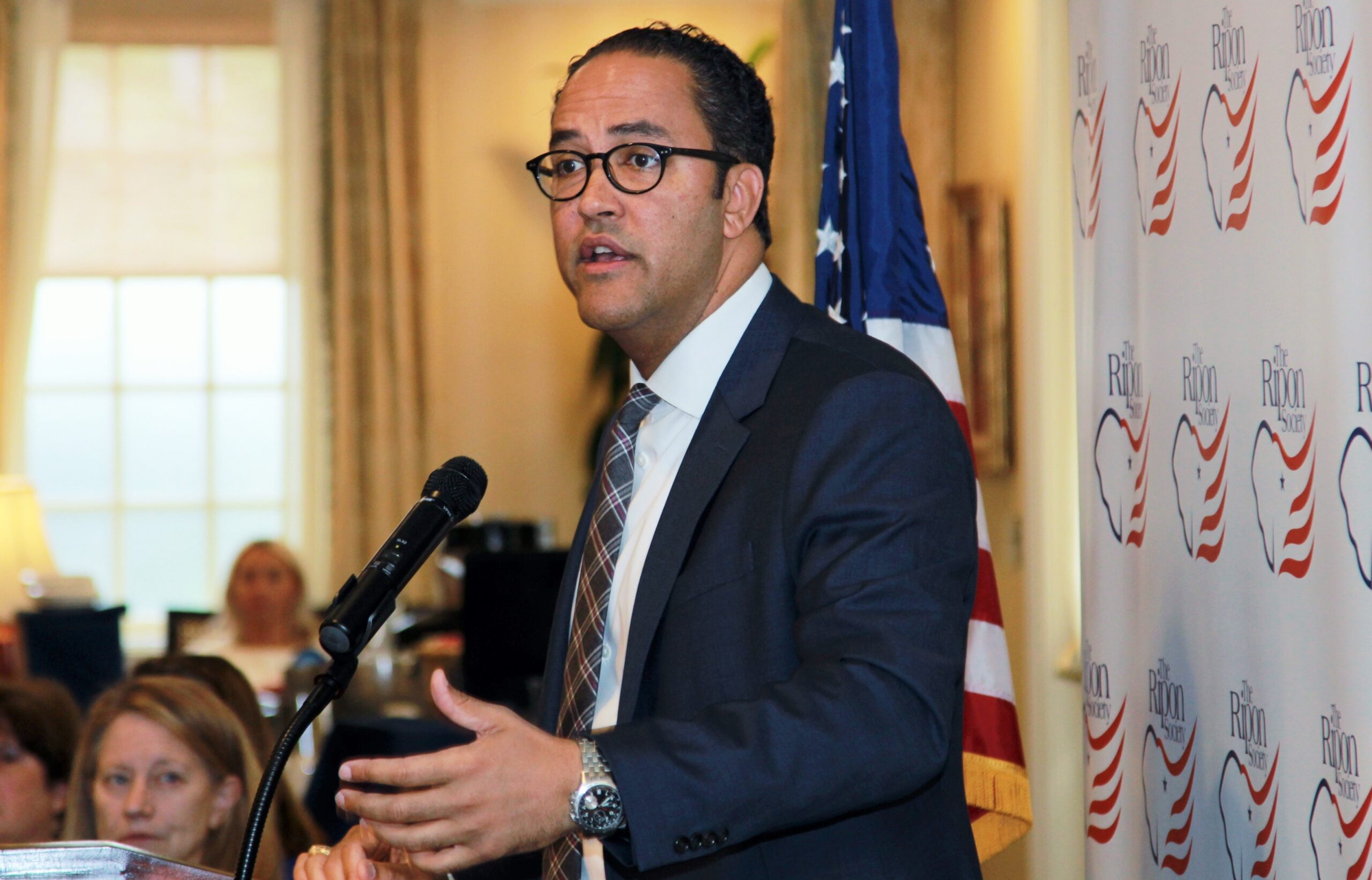Hurd Calls on President to Appoint Special Representative to Stop the Flow of Migrants Heading North